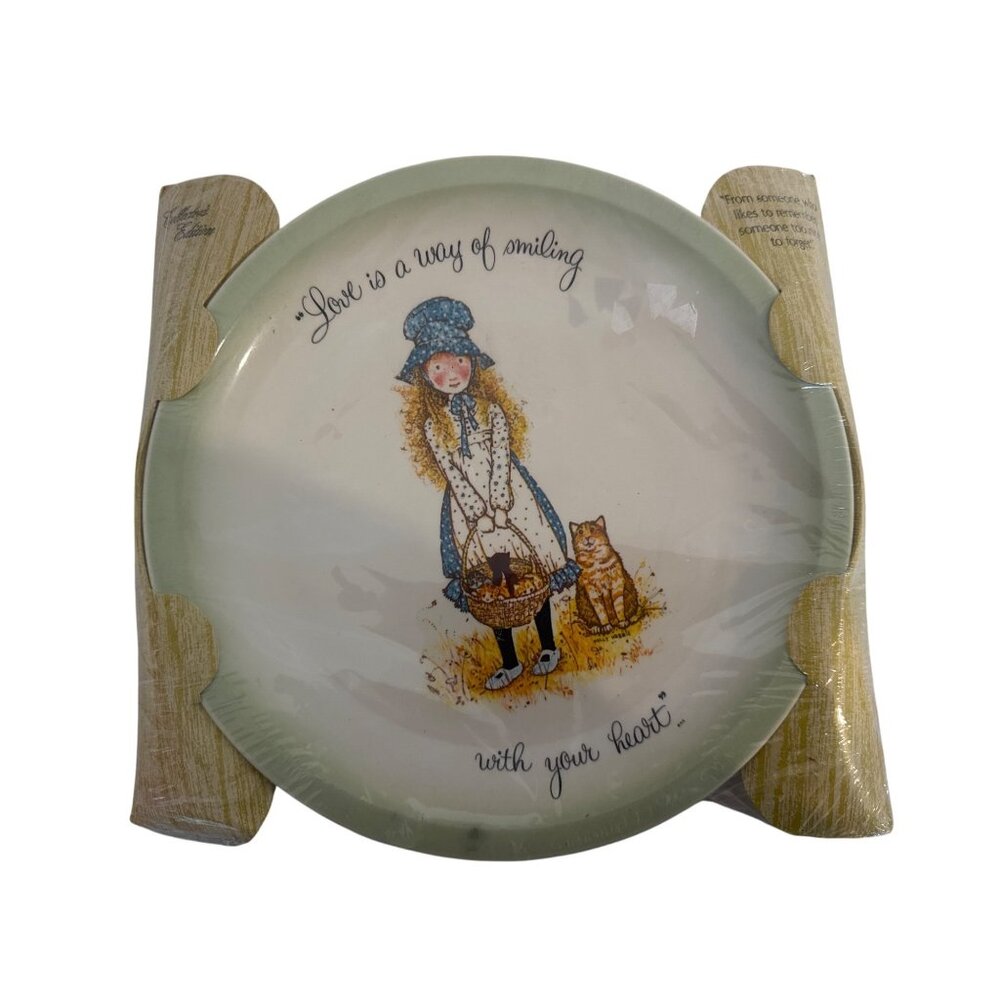 Vintage Holly Hobbie Plate American Greetings Collector 1972 NEW in Box Love